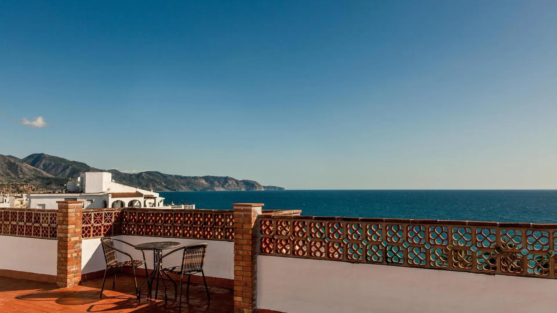 A Un Paso De Peatonal Del Balcon De Europa Apartment Nerja